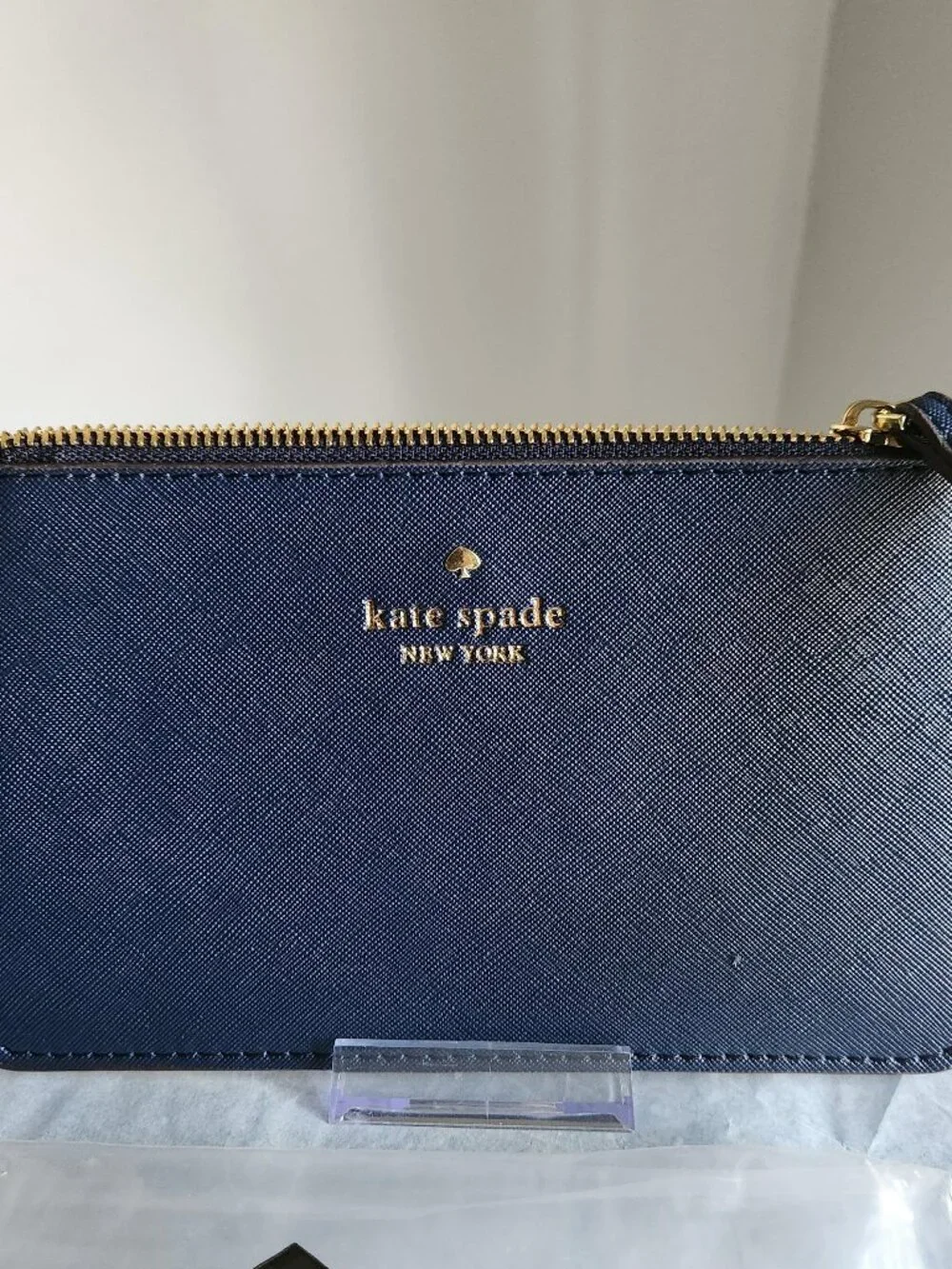 Kate Spade Saffiano Navy Wristlet NWT - Picture 3 of 7
